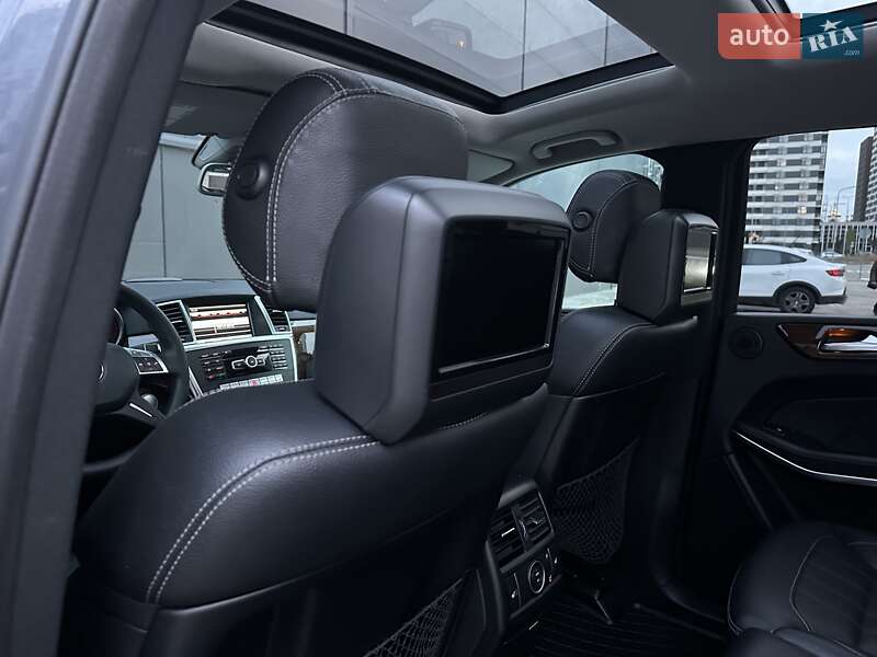 Внедорожник / Кроссовер Mercedes-Benz GL-Class 2012 в Киеве