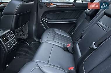 Позашляховик / Кросовер Mercedes-Benz GL-Class 2012 в 