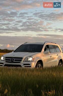Позашляховик / Кросовер Mercedes-Benz GL-Class 2011 в 