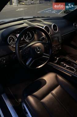 Позашляховик / Кросовер Mercedes-Benz GL-Class 2011 в 