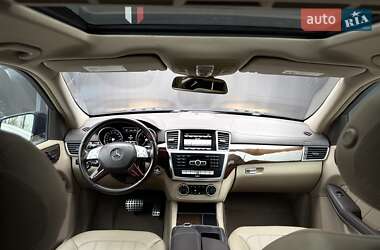 Позашляховик / Кросовер Mercedes-Benz GL-Class 2013 в 