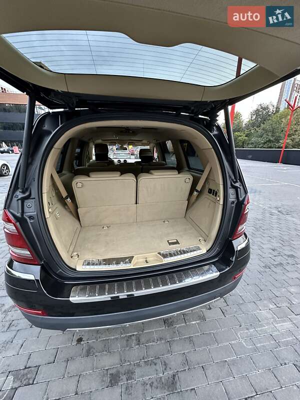 Внедорожник / Кроссовер Mercedes-Benz GL-Class 2008 в Киеве