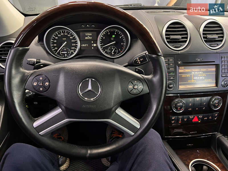 Внедорожник / Кроссовер Mercedes-Benz GL-Class 2010 в Киеве