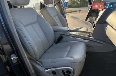 Позашляховик / Кросовер Mercedes-Benz GL-Class 2012 в 