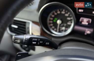 Позашляховик / Кросовер Mercedes-Benz GL-Class 2015 в 