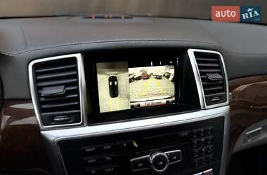 Позашляховик / Кросовер Mercedes-Benz GL-Class 2015 в 