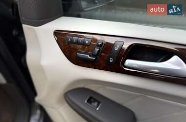 Позашляховик / Кросовер Mercedes-Benz GL-Class 2015 в 