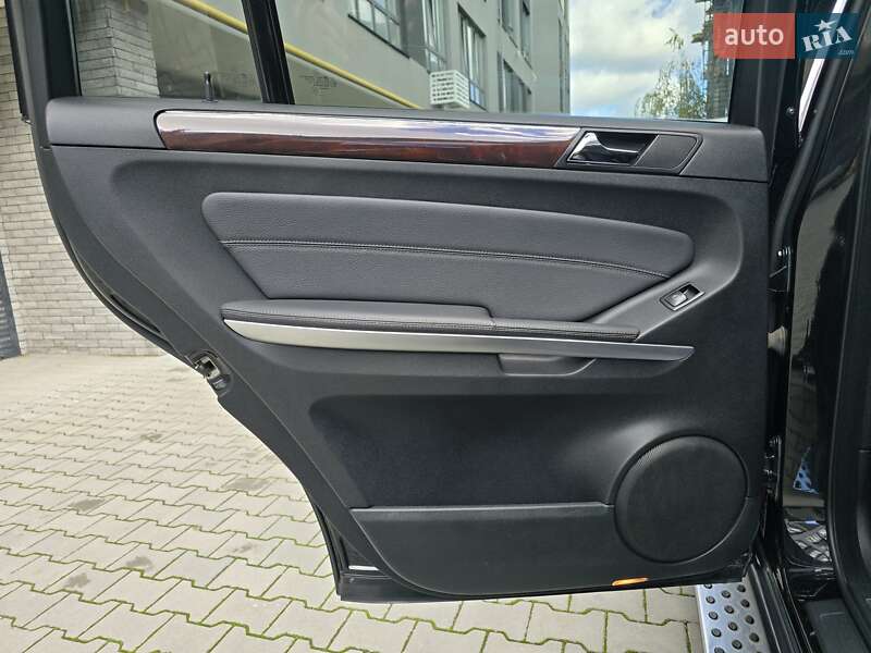 Внедорожник / Кроссовер Mercedes-Benz GL-Class 2007 в Хмельницком