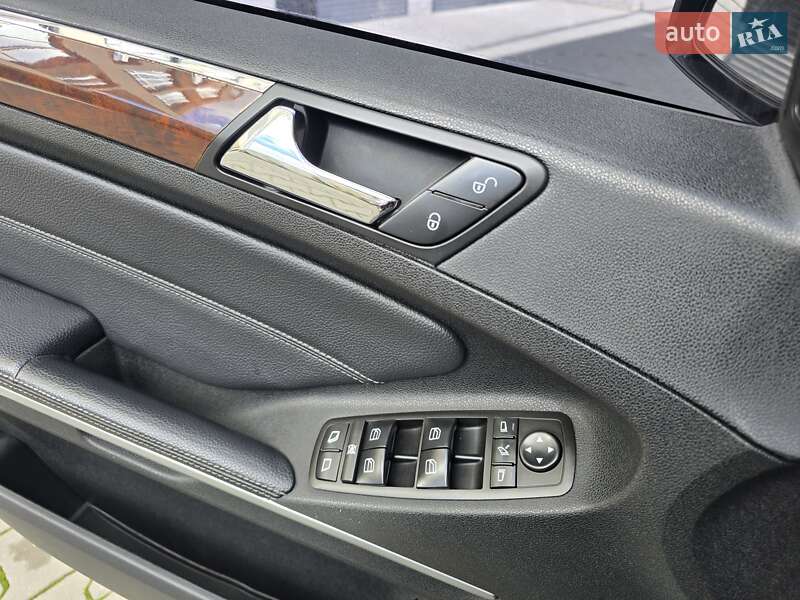 Внедорожник / Кроссовер Mercedes-Benz GL-Class 2007 в Хмельницком