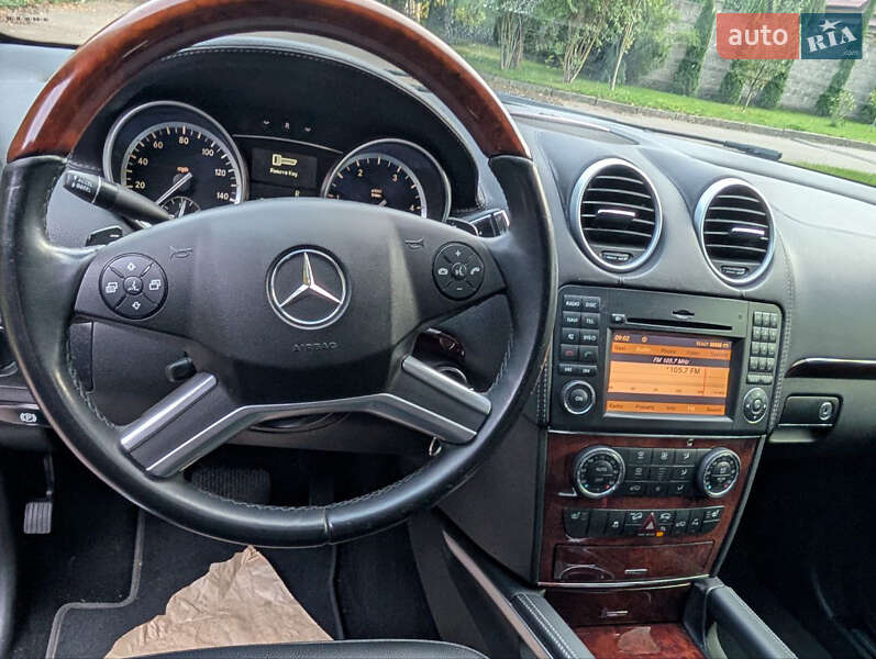 Внедорожник / Кроссовер Mercedes-Benz GL-Class 2012 в Ровно