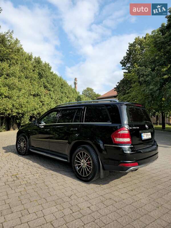 Внедорожник / Кроссовер Mercedes-Benz GL-Class 2010 в Калуше