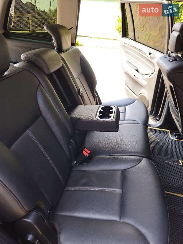 Внедорожник / Кроссовер Mercedes-Benz GL-Class 2010 в Калуше