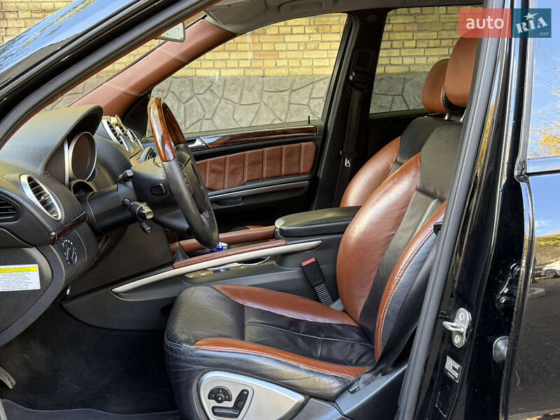 Позашляховик / Кросовер Mercedes-Benz GL-Class 2008 в Києві