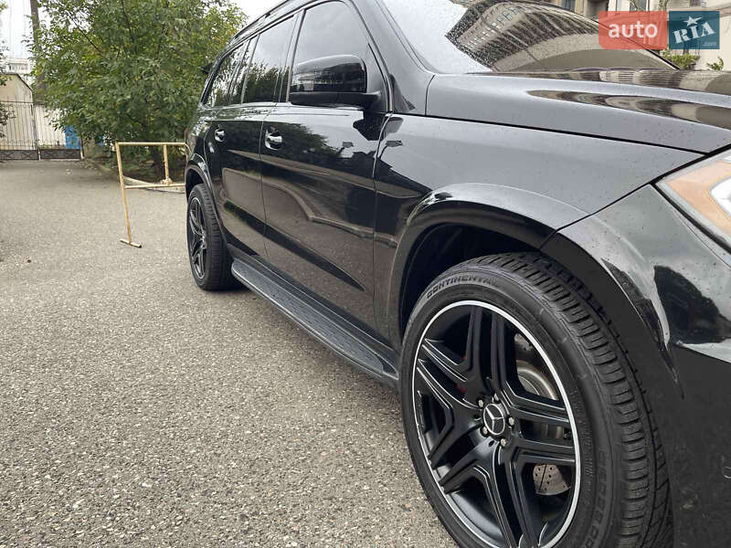 Позашляховик / Кросовер Mercedes-Benz GL-Class 2016 в Одесі