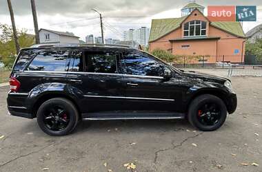 Позашляховик / Кросовер Mercedes-Benz GL-Class 2011 в 