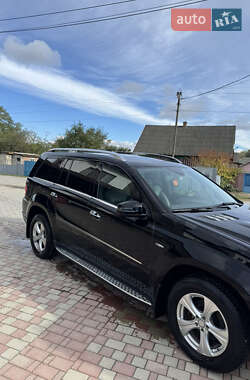 Позашляховик / Кросовер Mercedes-Benz GL-Class 2012 в 