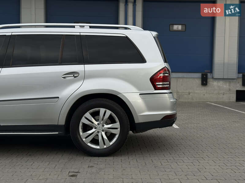 Позашляховик / Кросовер Mercedes-Benz GL-Class 2012 в Львові