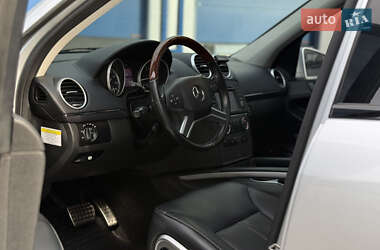 Позашляховик / Кросовер Mercedes-Benz GL-Class 2012 в 