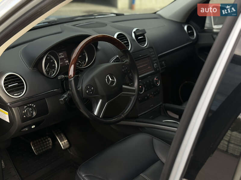 Позашляховик / Кросовер Mercedes-Benz GL-Class 2012 в Львові