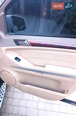 Позашляховик / Кросовер Mercedes-Benz GL-Class 2007 в 