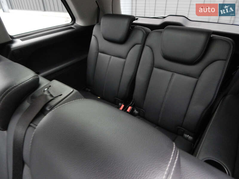 Внедорожник / Кроссовер Mercedes-Benz GL-Class 2010 в Киеве