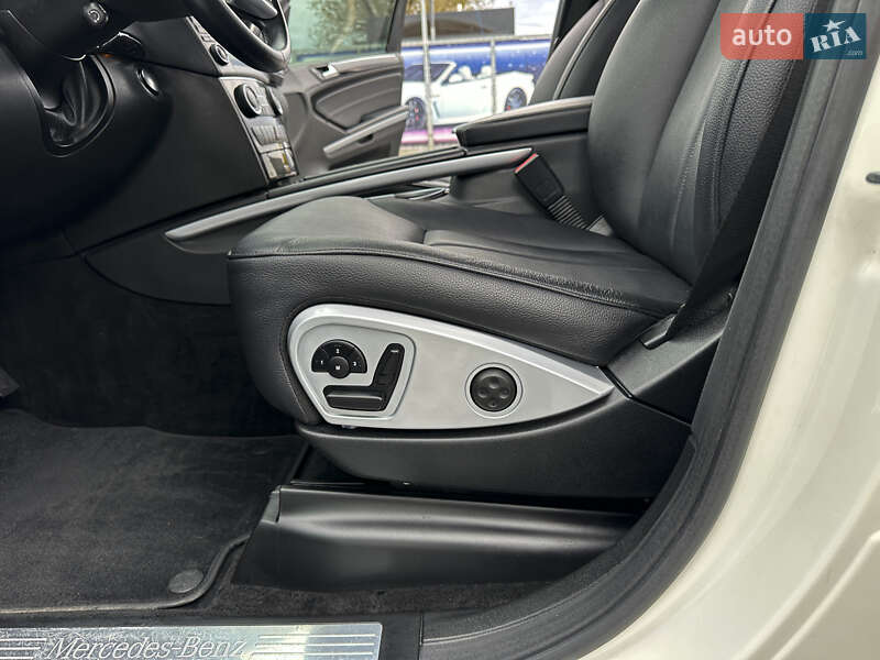 Позашляховик / Кросовер Mercedes-Benz GL-Class 2011 в Самборі фото 60 Позашляховик / Кросовер Mercedes-Benz GL-Class 2011 в Самборі