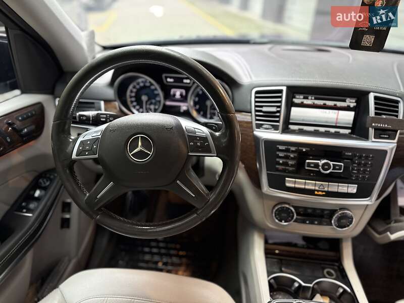 Внедорожник / Кроссовер Mercedes-Benz GL-Class 2012 в Ивано-Франковске