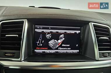 Позашляховик / Кросовер Mercedes-Benz GL-Class 2013 в  фото 36 Позашляховик / Кросовер Mercedes-Benz GL-Class 2013 в