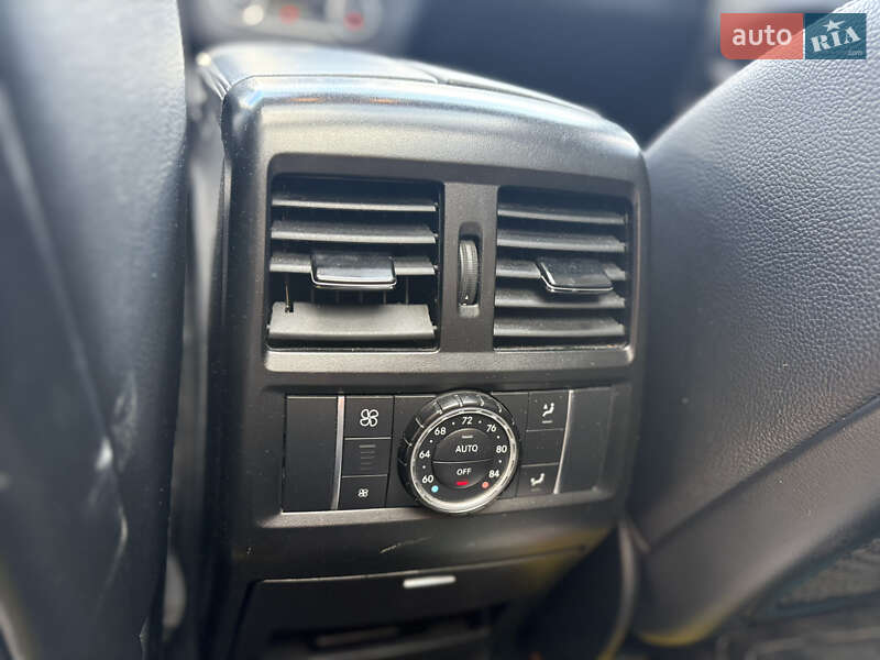 Внедорожник / Кроссовер Mercedes-Benz GL-Class 2015 в Виннице фото 16 Внедорожник / Кроссовер Mercedes-Benz GL-Class 2015 в Виннице