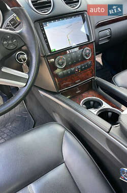 Внедорожник / Кроссовер Mercedes-Benz GL-Class 2010 в 