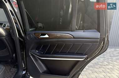 Позашляховик / Кросовер Mercedes-Benz GL-Class 2013 в  фото 66 Позашляховик / Кросовер Mercedes-Benz GL-Class 2013 в