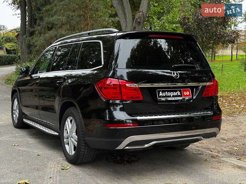 Позашляховик / Кросовер Mercedes-Benz GL-Class 2015 в Києві