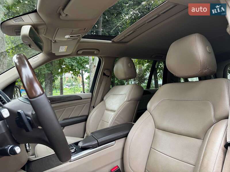 Позашляховик / Кросовер Mercedes-Benz GL-Class 2015 в Києві