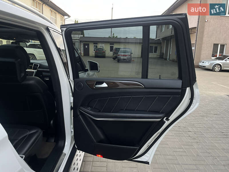 Позашляховик / Кросовер Mercedes-Benz GL-Class 2014 в Харкові фото 51 Позашляховик / Кросовер Mercedes-Benz GL-Class 2014 в Харкові