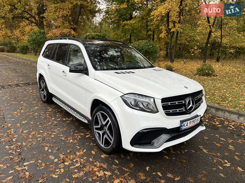 Позашляховик / Кросовер Mercedes-Benz GL-Class 2014 в  фото Позашляховик / Кросовер Mercedes-Benz GL-Class 2014 в