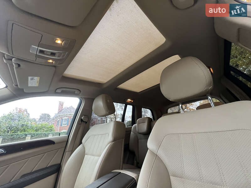 Внедорожник / Кроссовер Mercedes-Benz GL-Class 2014 в Киеве фото 26 Внедорожник / Кроссовер Mercedes-Benz GL-Class 2014 в Киеве