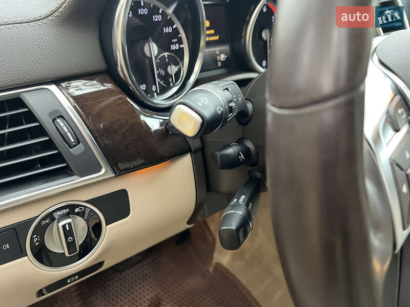 Внедорожник / Кроссовер Mercedes-Benz GL-Class 2014 в Киеве фото 41 Внедорожник / Кроссовер Mercedes-Benz GL-Class 2014 в Киеве