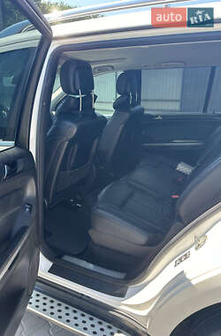 Внедорожник / Кроссовер Mercedes-Benz GL-Class 2011 в 
