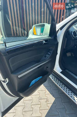 Внедорожник / Кроссовер Mercedes-Benz GL-Class 2011 в 