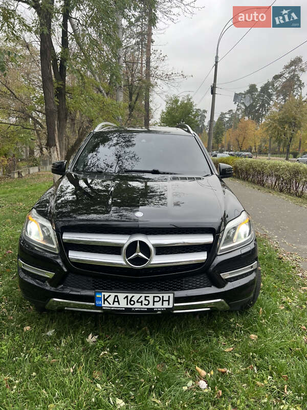 Внедорожник / Кроссовер Mercedes-Benz GL-Class 2015 в Киеве фото 5 Внедорожник / Кроссовер Mercedes-Benz GL-Class 2015 в Киеве