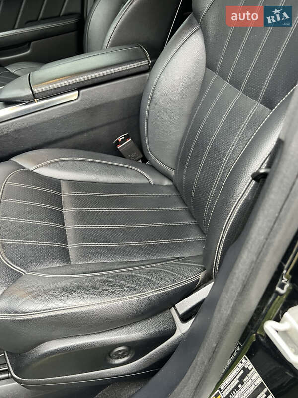 Внедорожник / Кроссовер Mercedes-Benz GL-Class 2015 в Киеве фото 16 Внедорожник / Кроссовер Mercedes-Benz GL-Class 2015 в Киеве