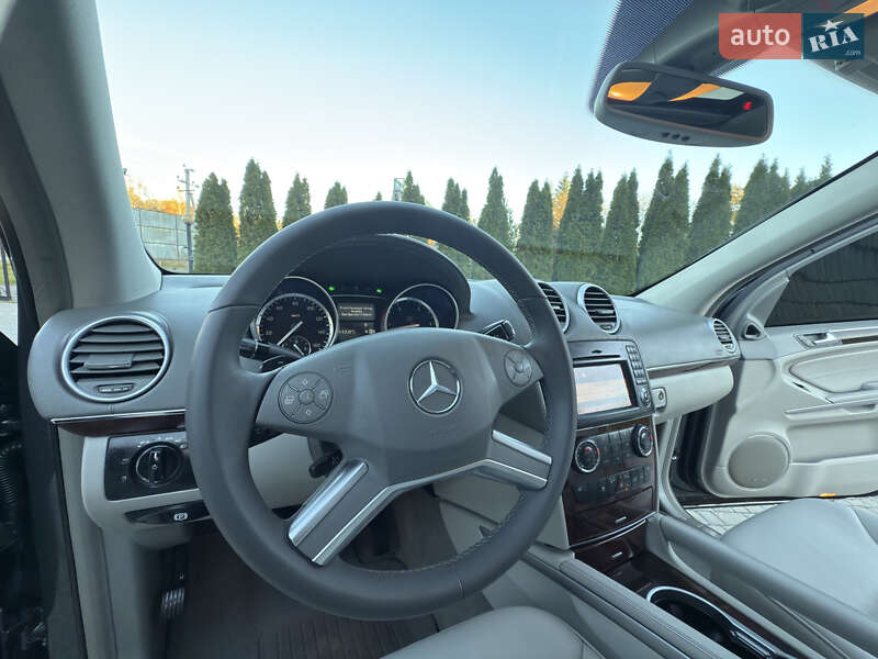 Позашляховик / Кросовер Mercedes-Benz GL-Class 2012 в Трускавці