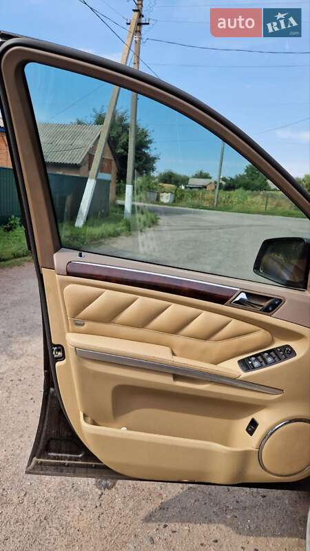 Внедорожник / Кроссовер Mercedes-Benz GL-Class 2011 в Киеве