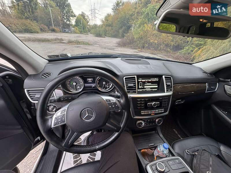 Внедорожник / Кроссовер Mercedes-Benz GL-Class 2014 в Днепре фото 20 Внедорожник / Кроссовер Mercedes-Benz GL-Class 2014 в Днепре