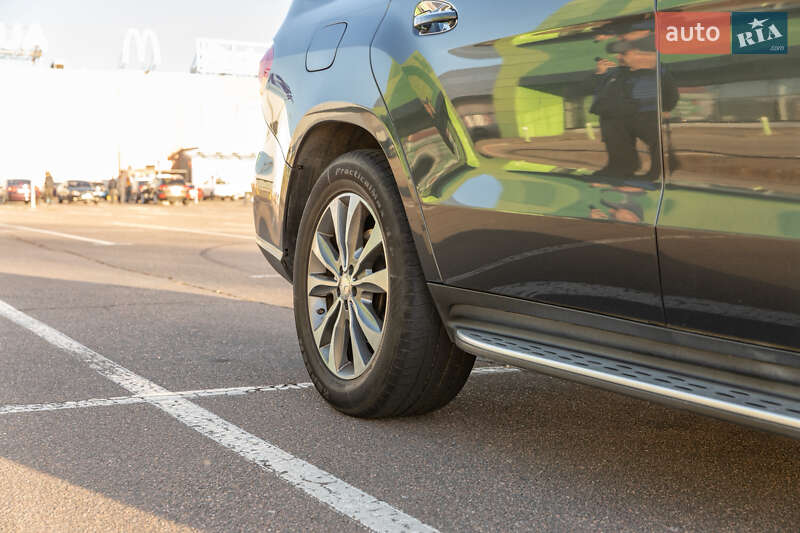 Позашляховик / Кросовер Mercedes-Benz GL-Class 2014 в Одесі