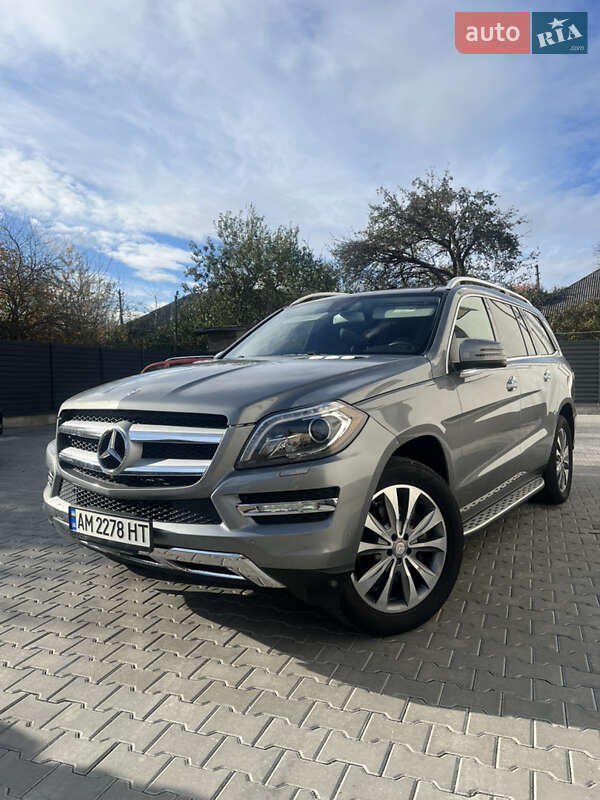 Mercedes-Benz GL-Class 2014 Mercedes-Benz GL-Class 2014