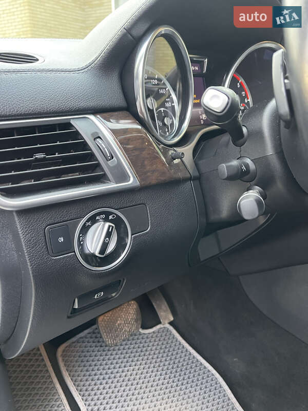 Позашляховик / Кросовер Mercedes-Benz GL-Class 2013 в Харкові фото 21 Позашляховик / Кросовер Mercedes-Benz GL-Class 2013 в Харкові