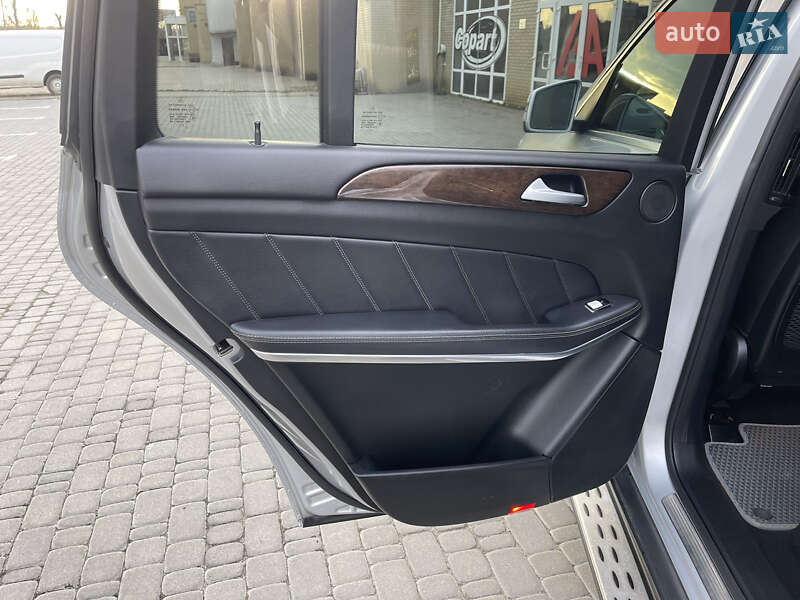 Позашляховик / Кросовер Mercedes-Benz GL-Class 2013 в Харкові фото 31 Позашляховик / Кросовер Mercedes-Benz GL-Class 2013 в Харкові