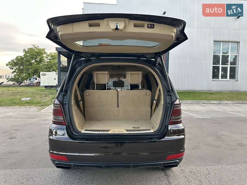 Позашляховик / Кросовер Mercedes-Benz GL-Class 2010 в Броварах