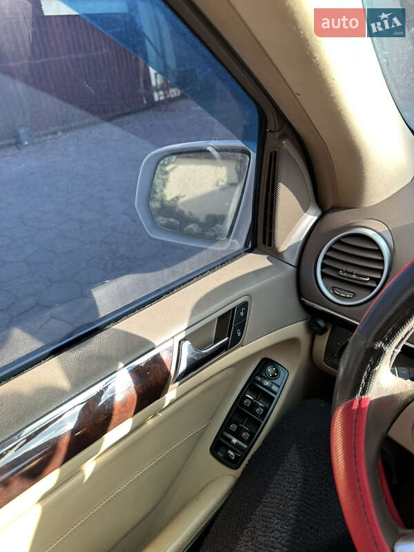 Позашляховик / Кросовер Mercedes-Benz GL-Class 2010 в Житомирі